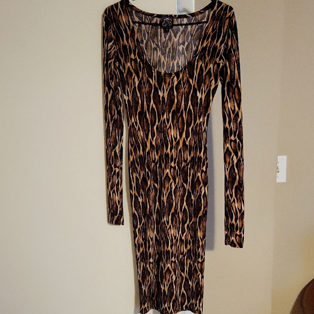 Elegant Long Sleeve Leopard Print Dress